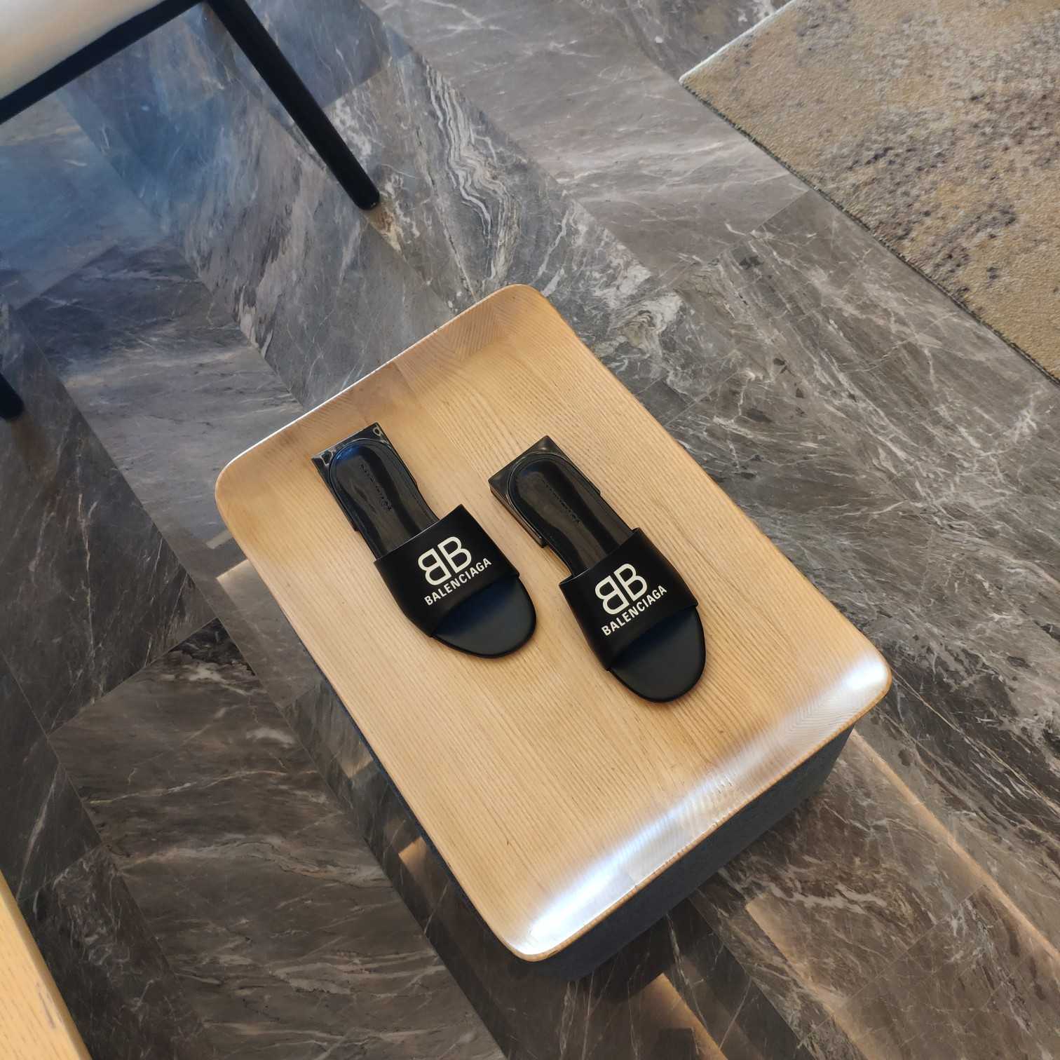 Balenciaga Box Mule Leather Sandals - PerfectKickZ