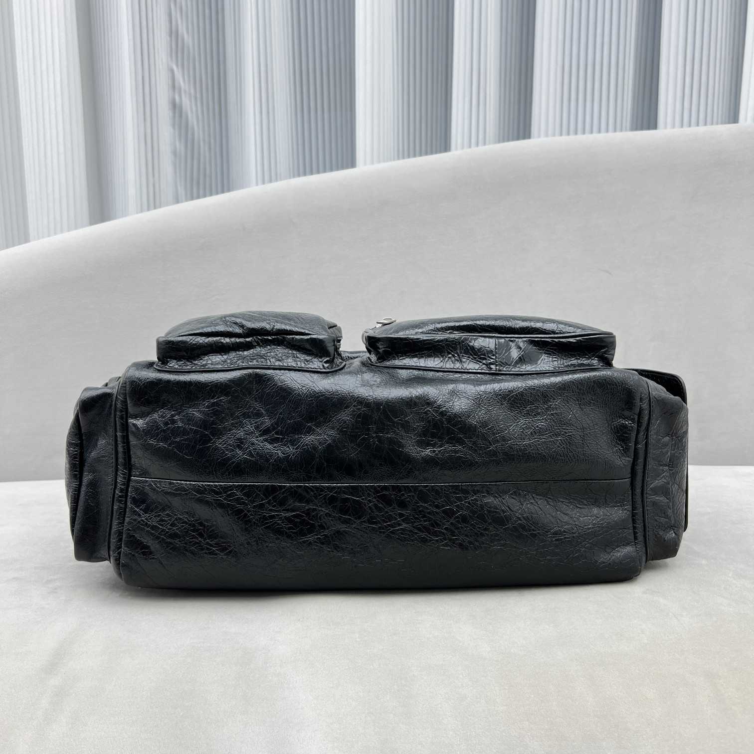 Balenciaga Logo Zipped Shoulder Bag(40x28x18cm) - PerfectKickZ