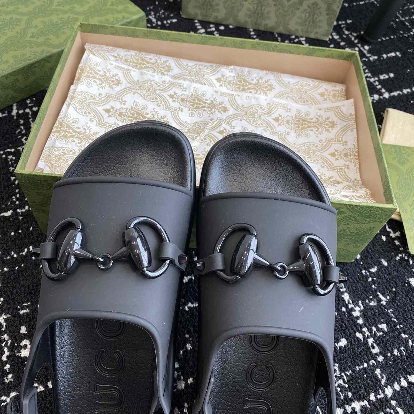 Gucci Horsebit Flatform Sandal - PerfectKickZ