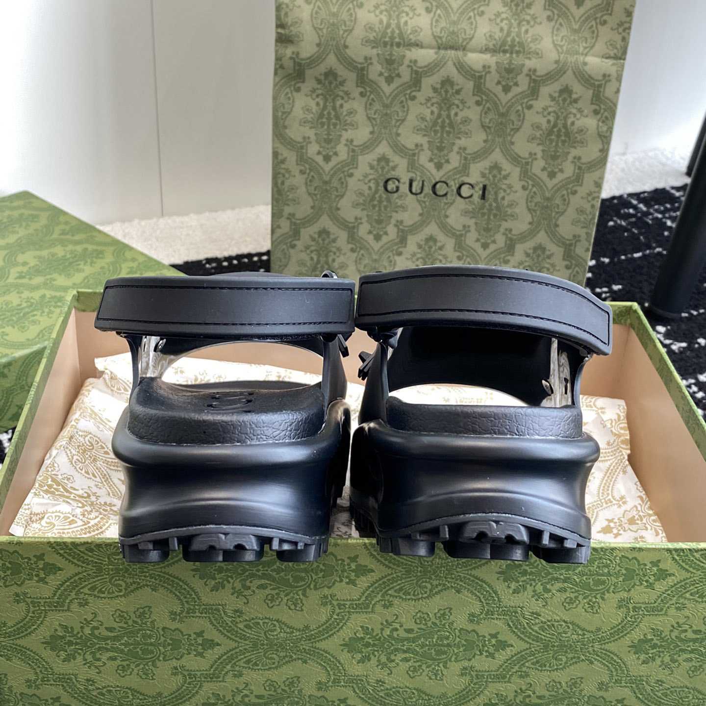 Gucci Horsebit Flatform Sandal - 