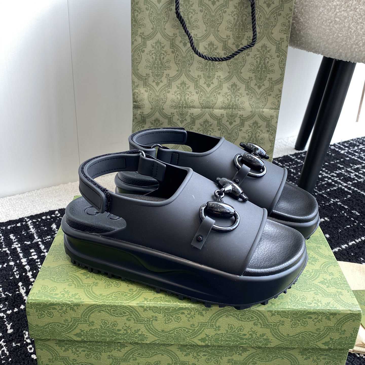 Gucci Horsebit Flatform Sandal - PerfectKickZ