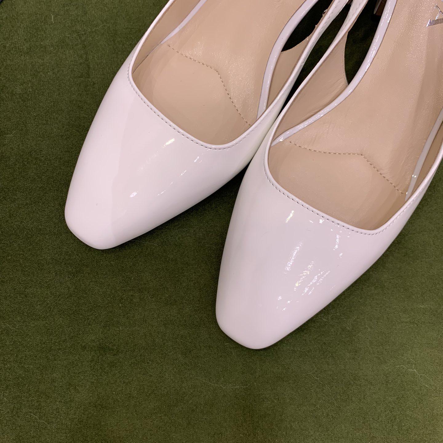 Prada Patent-leather Slingback Pumps - PerfectKickZ