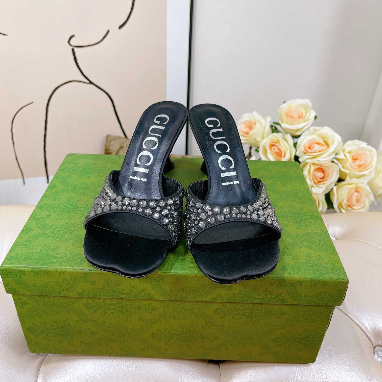 Gucci Women's Slide Sandal With Crystals - PerfectKickZ