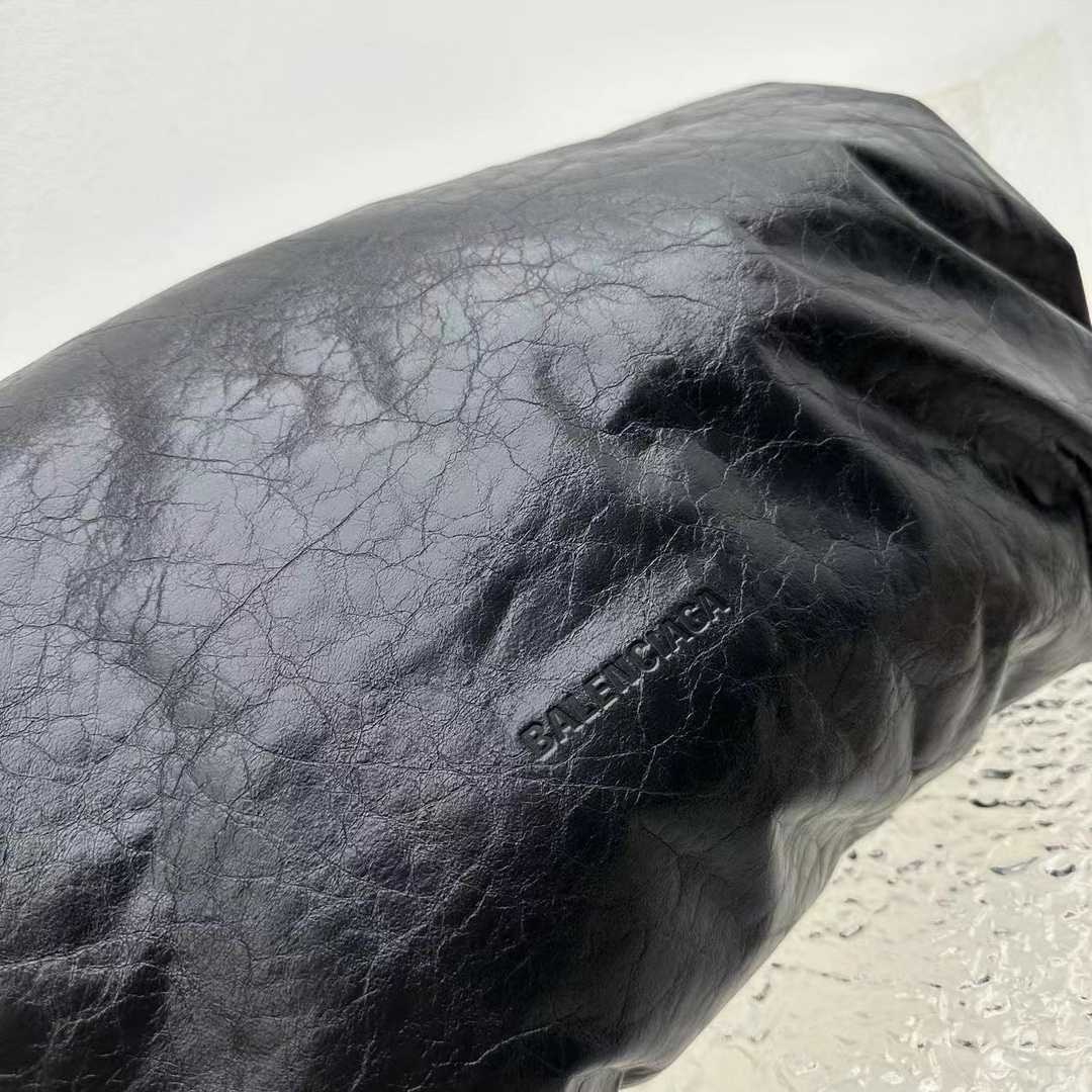 Balenciaga Puffer Large Bag In Black - PerfectKickZ