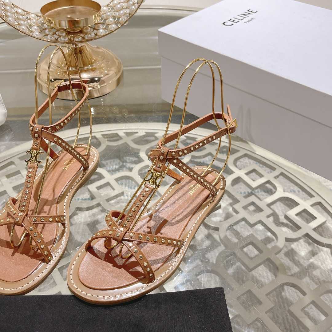 Celine Taillat Flat Sandal With Studs In Calfskin - Vegetal Tanning & Studs Tan - 