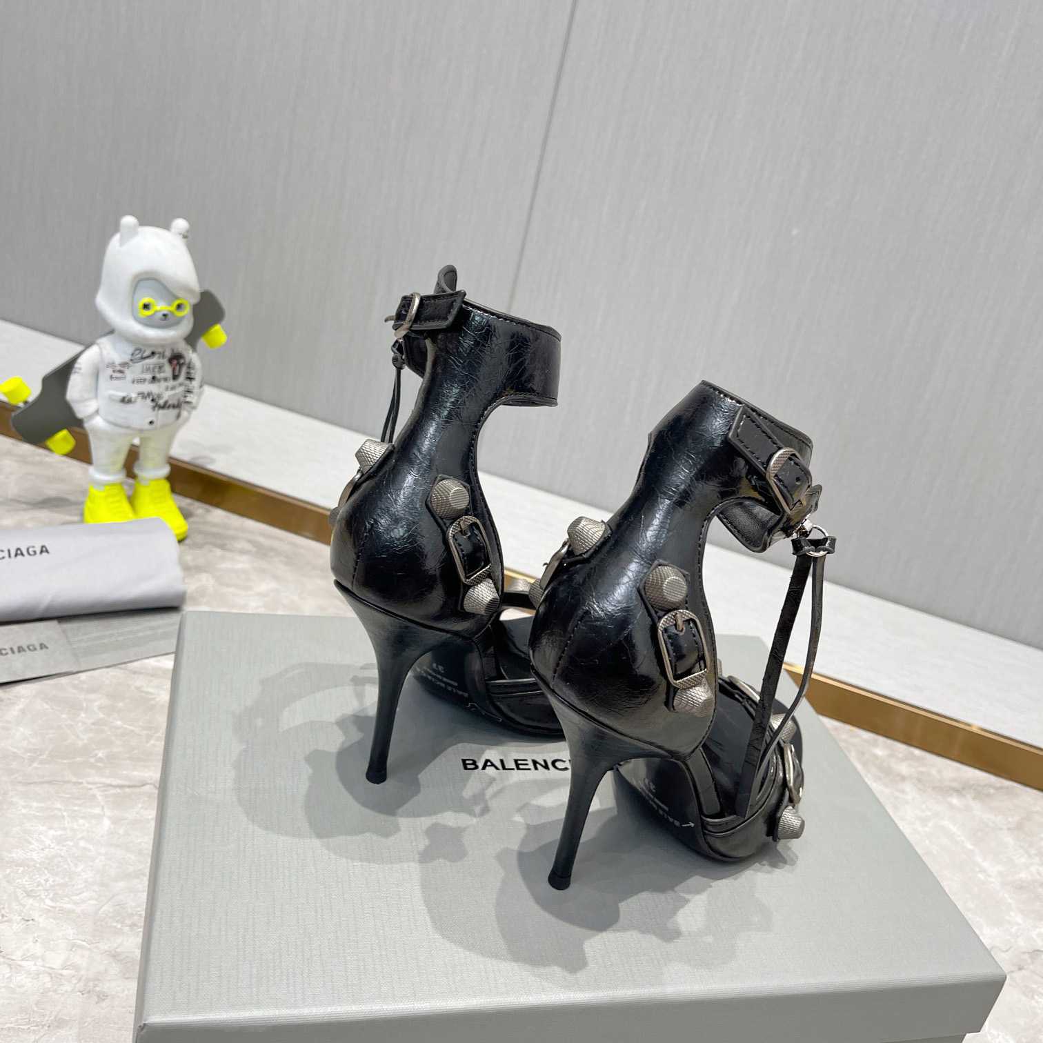 Balenciaga Cagole 110mm Sandal In Black Arena Lambskin - PerfectKickZ