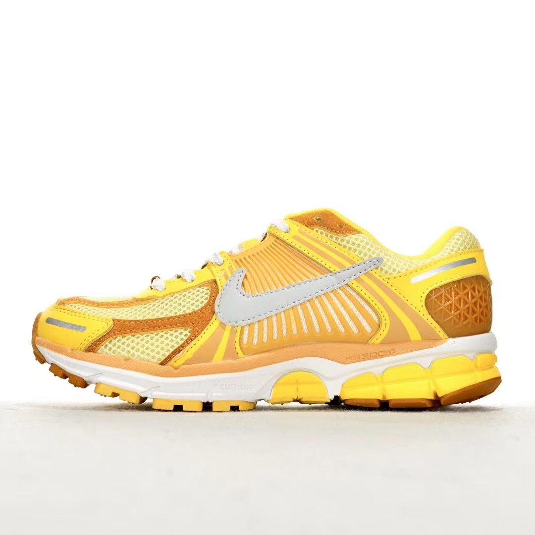 Nike Zoom Vomero 5 Sneaker   FJ4453-765 - PerfectKickZ