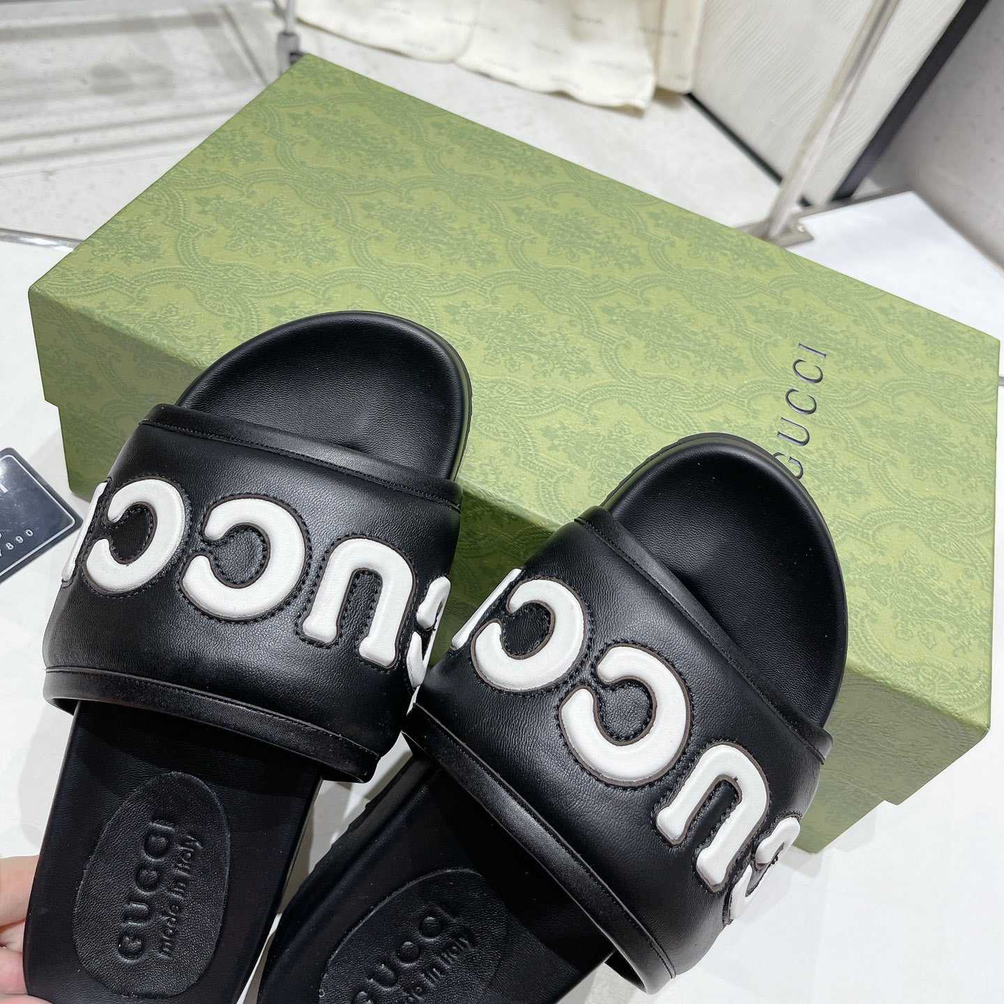 Gucci Slide Sandal  - PerfectKickZ