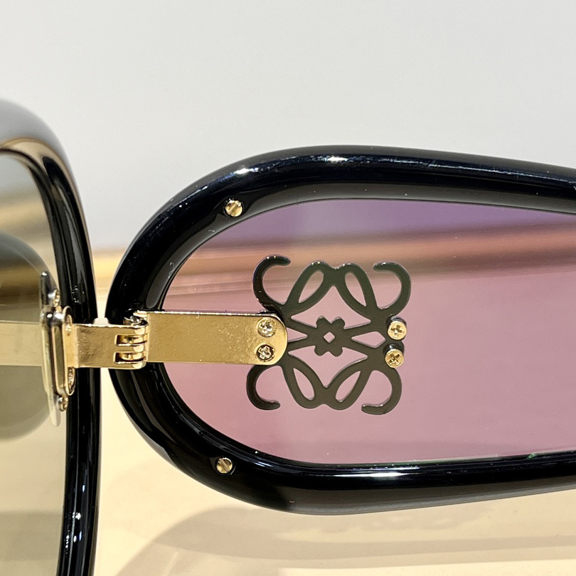 Loewe Wave Mask Sunglasses - PerfectKickZ
