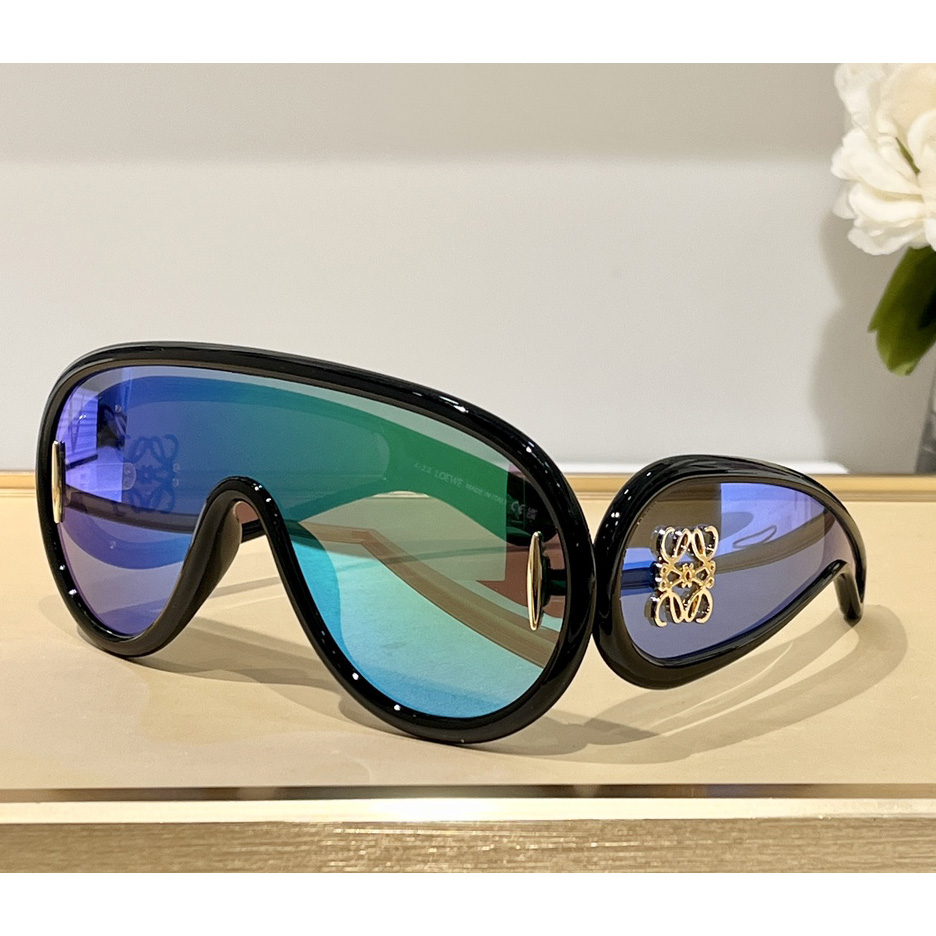 Loewe Wave Mask Sunglasses - PerfectKickZ