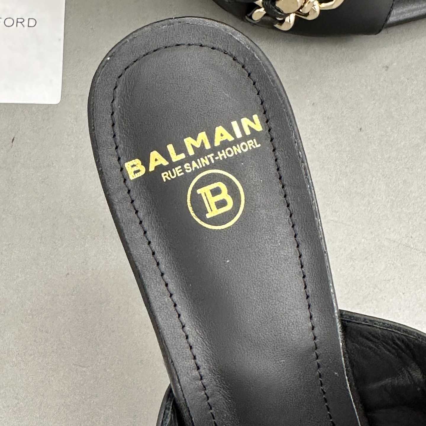 Balmain Chain-link Detail 110mm Pumps - PerfectKickZ