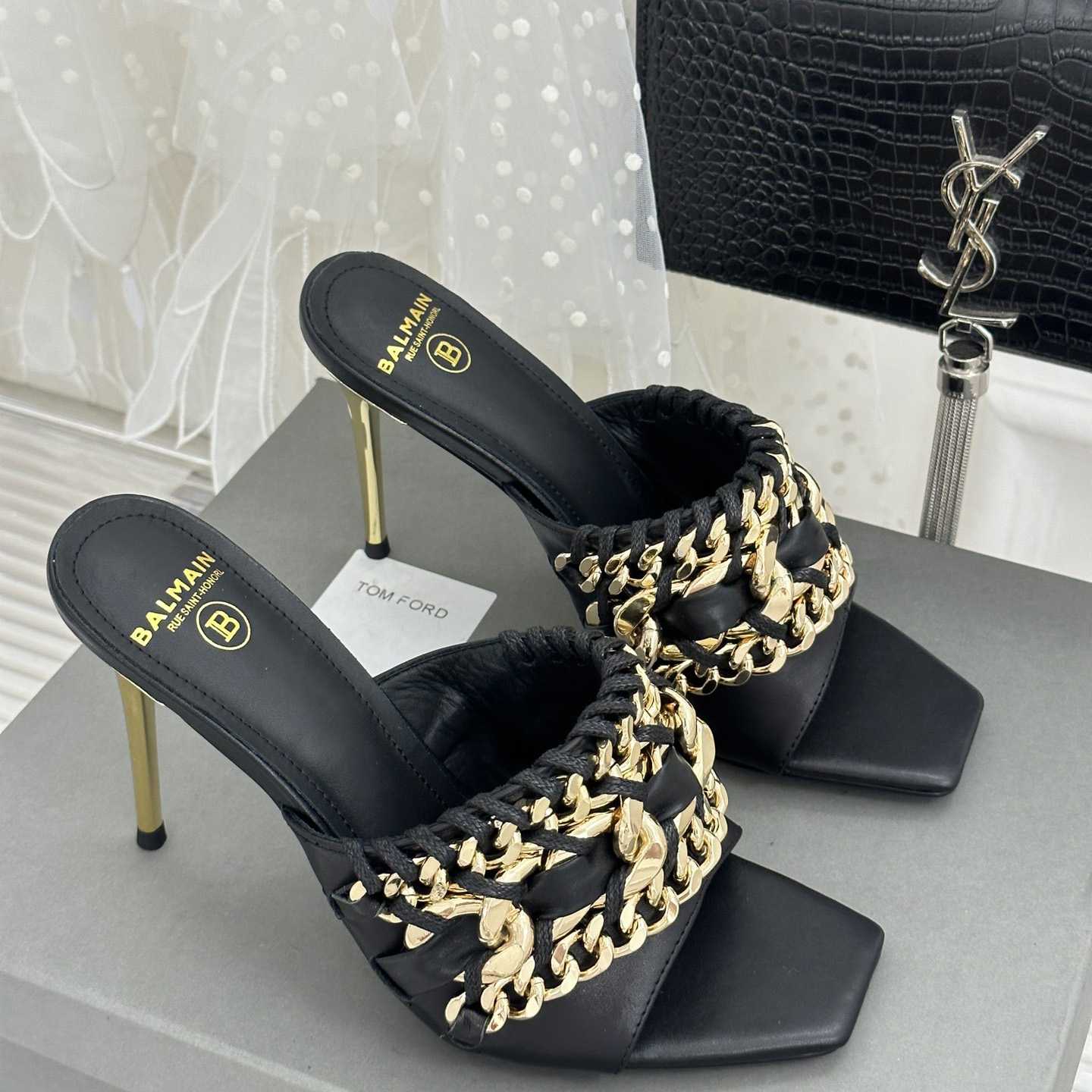 Balmain Chain-link Detail 110mm Pumps - PerfectKickZ