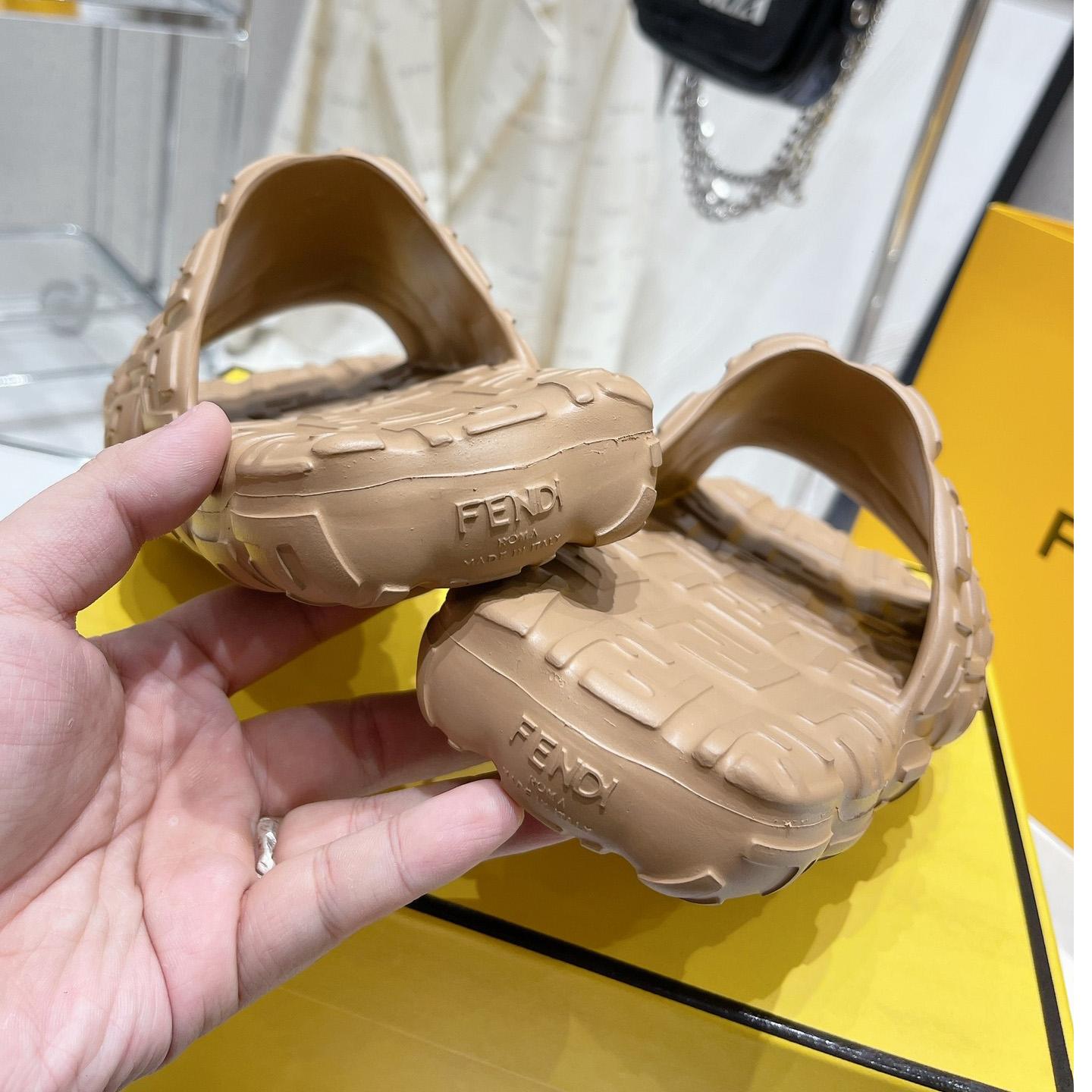 Fendi Cloud Slides Orange Rubber Slides - PerfectKickZ