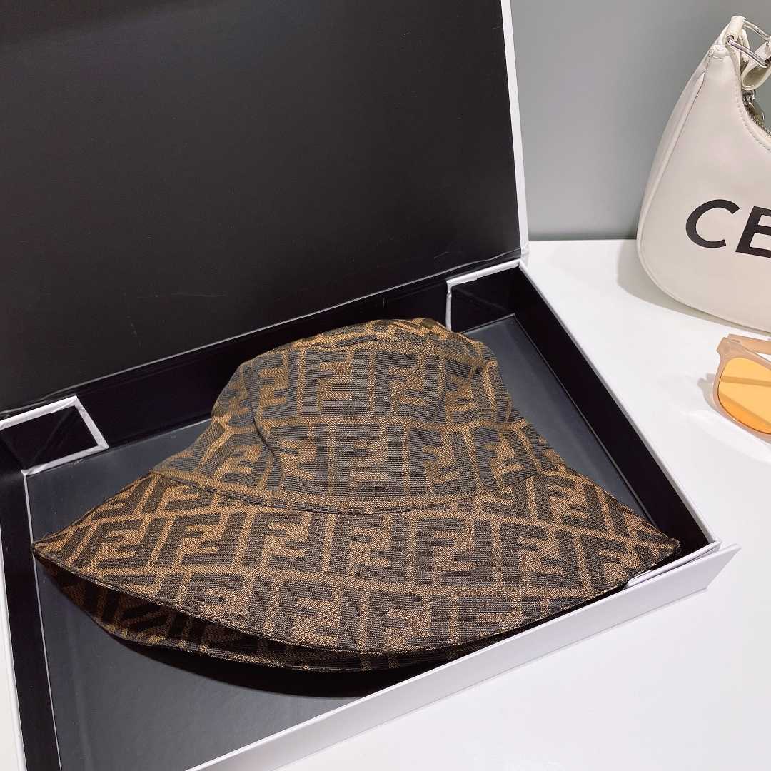 Fendi FF Bucket Hat - PerfectKickZ