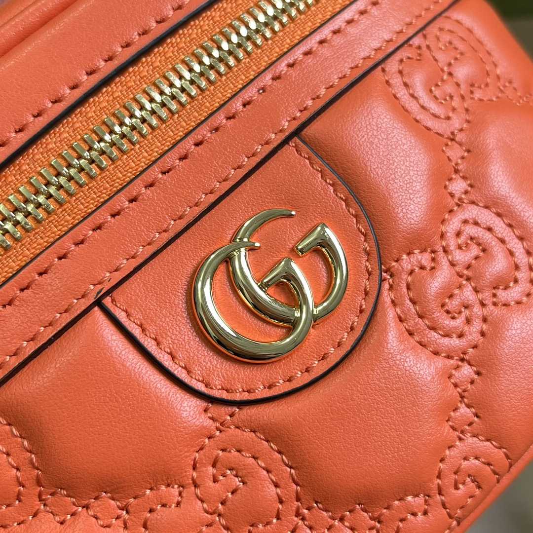 Gucci GG Matelassé Top Handle Mini Bag(16-10.5-5cm) - 