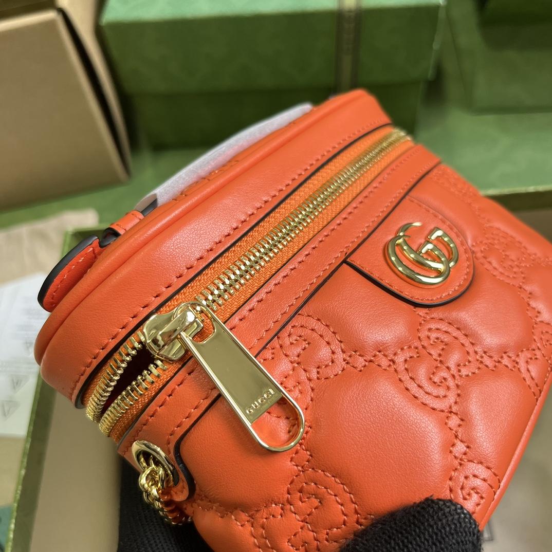 Gucci GG Matelassé Top Handle Mini Bag(16-10.5-5cm) - 