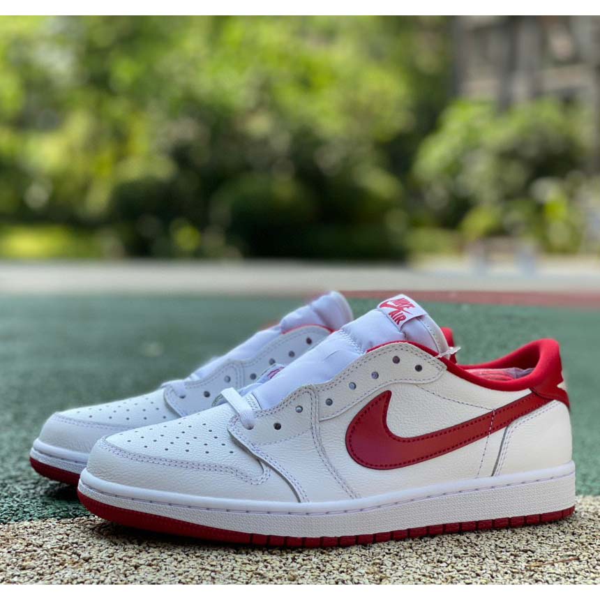 Air Jordan 1 Retro Low Sneaker     705329-101 - PerfectKickZ