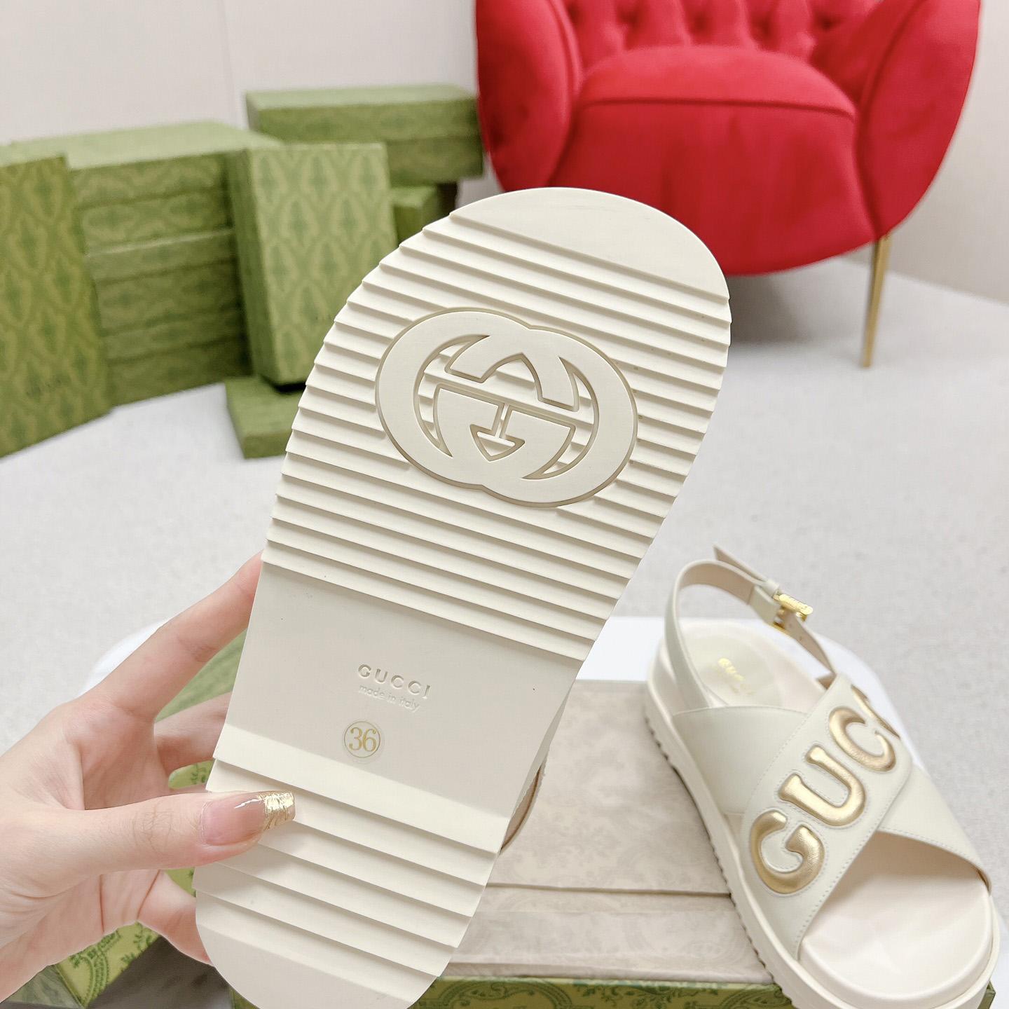Gucci White Embossed Sandals - PerfectKickZ