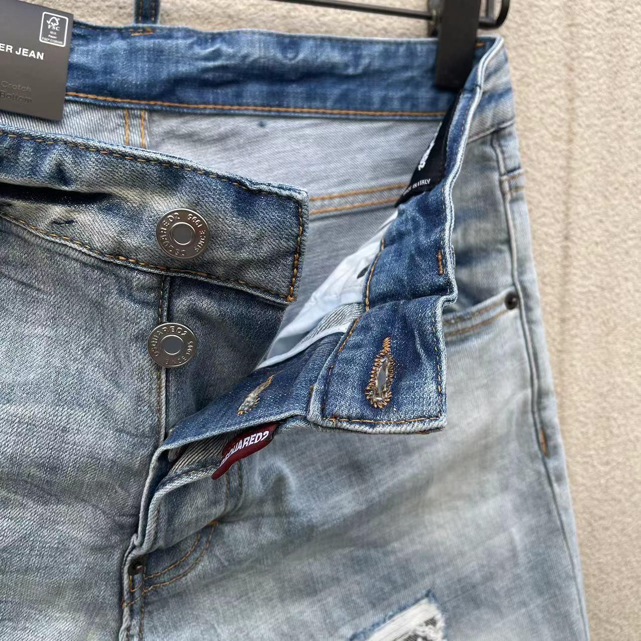 Dsquared2  Denim Shorts  D070 - PerfectKickZ