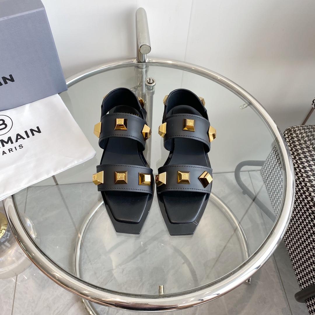 Balmain Studded Flat Sandals - PerfectKickZ