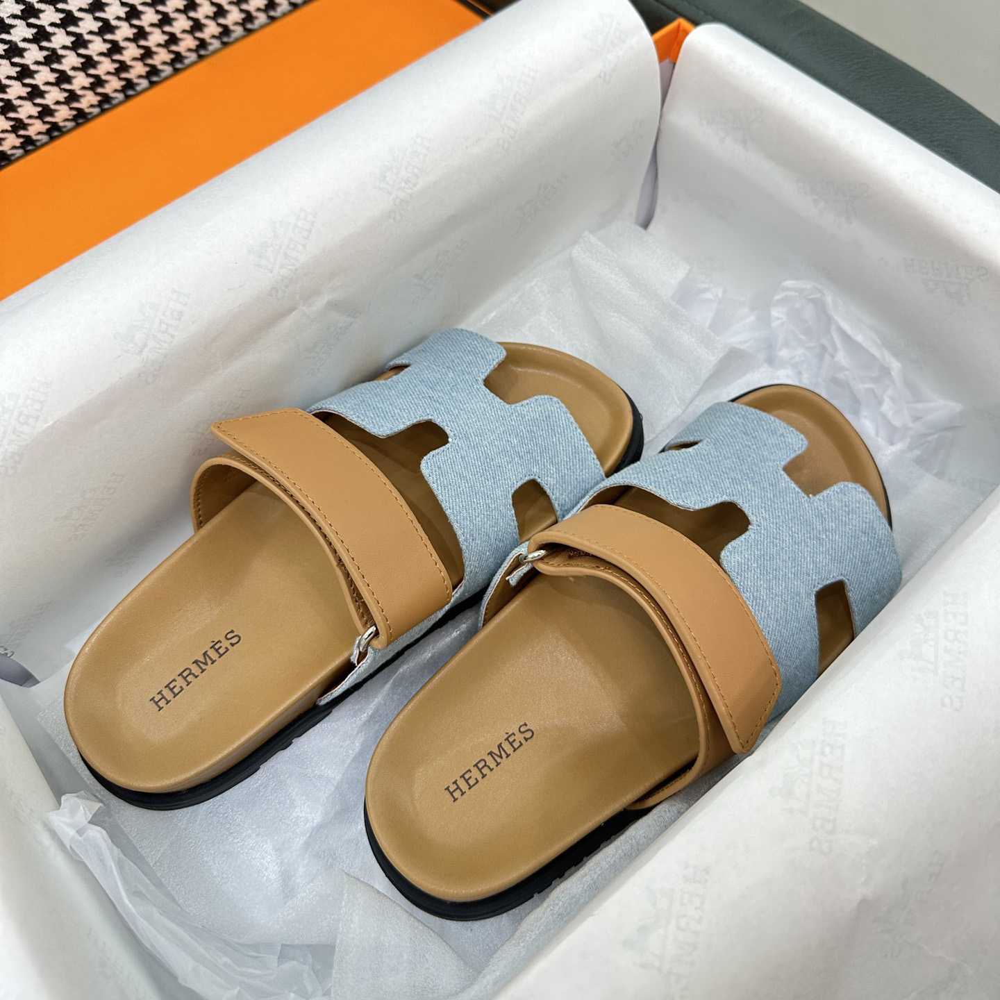 Hermes Women's Chypre Sandal  - PerfectKickZ