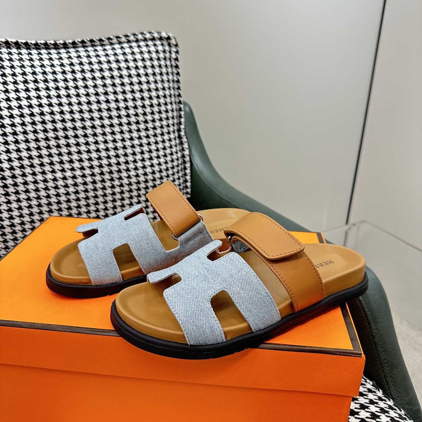 Hermes Women's Chypre Sandal  - PerfectKickZ