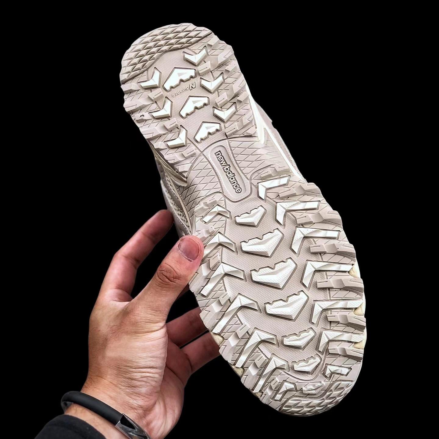 New Balance ML610 Sneakers    - PerfectKickZ