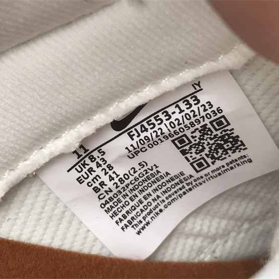 Nike Dunk Low Sneaker       FJ4553-133 - 