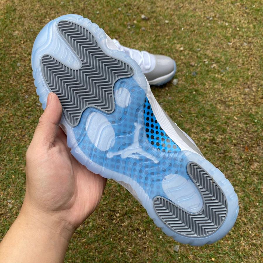 Air Jordan 11 Retro Low "Cement Grev" Sneaker     av2187-140 - 