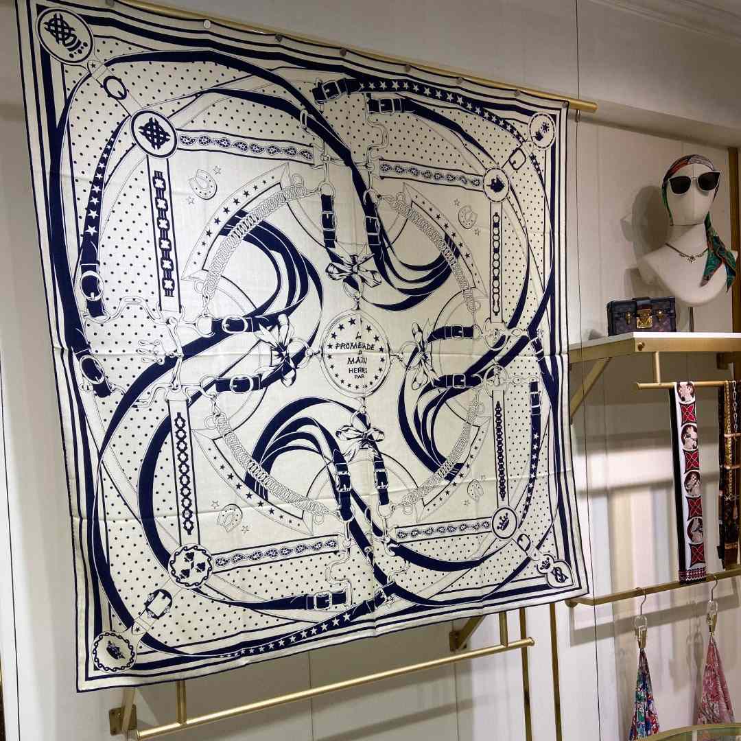 Hermes La Promenade Du Matin Bandana Shawl 140 - PerfectKickZ