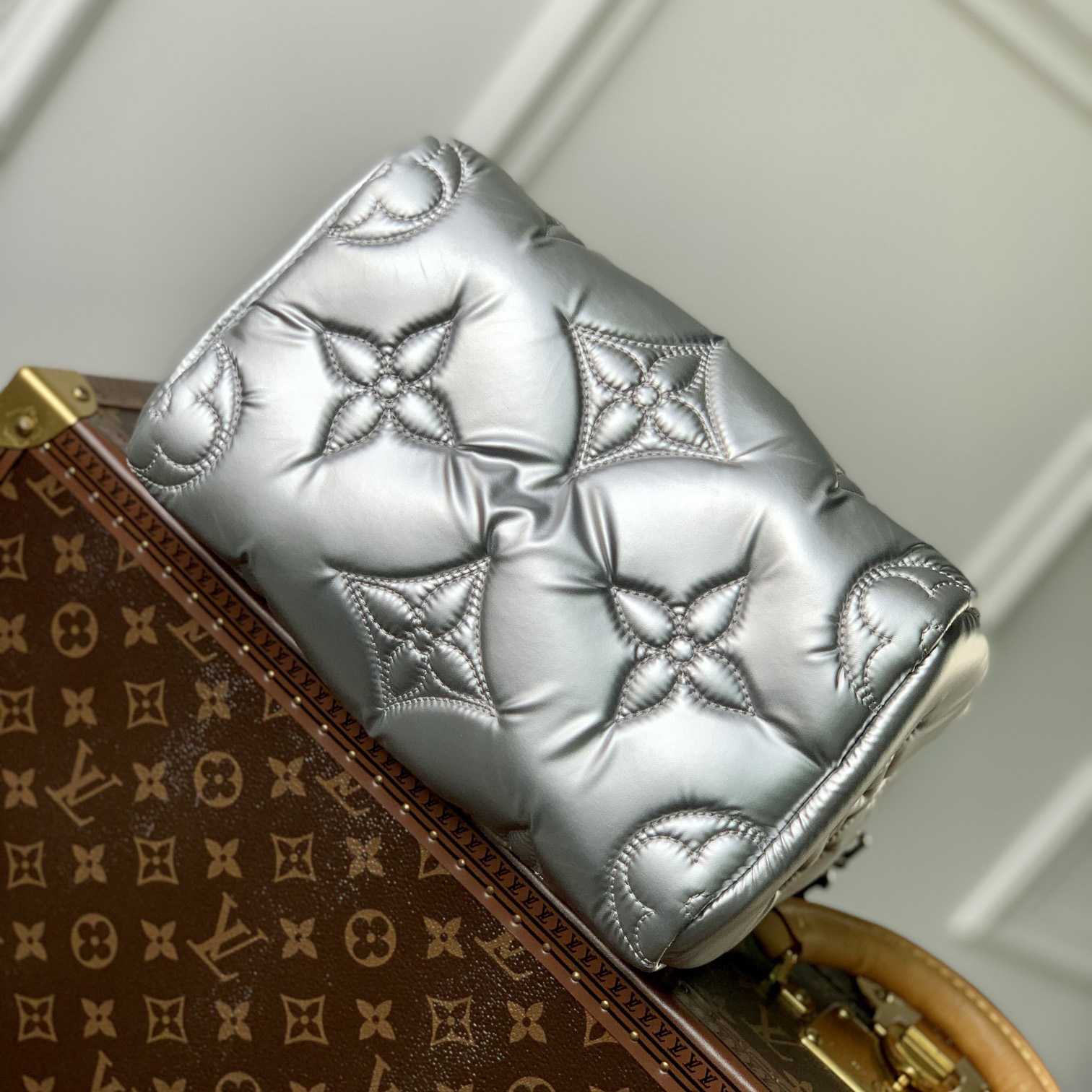 Louis Vuitton Pillow Speedy 25 Bandouliere Bag (25 x 19 x 15cm)  M59009 - PerfectKickZ