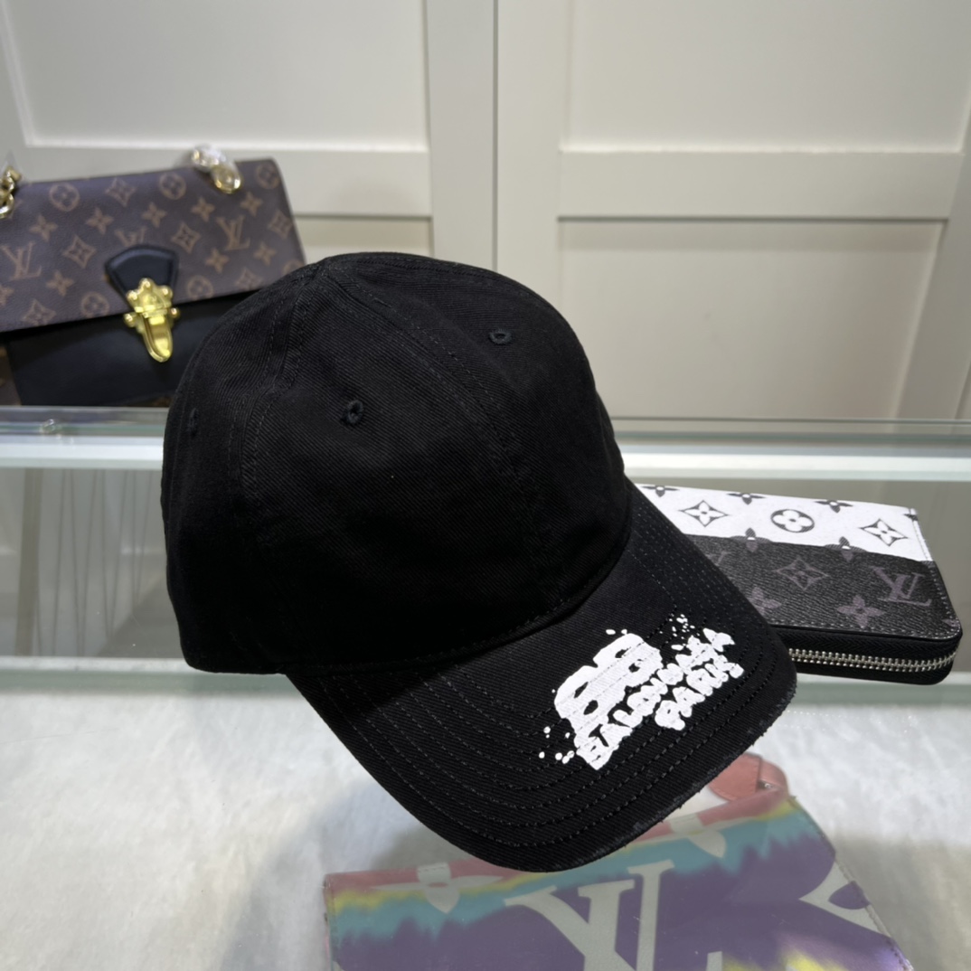 Balenciaga Hand Drawn BB Icon Cap In Black - PerfectKickZ