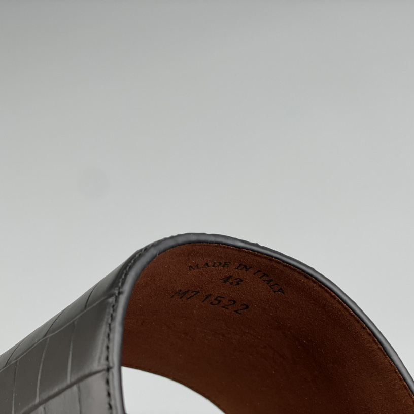 Loro Piana Slide Sandal  - PerfectKickZ