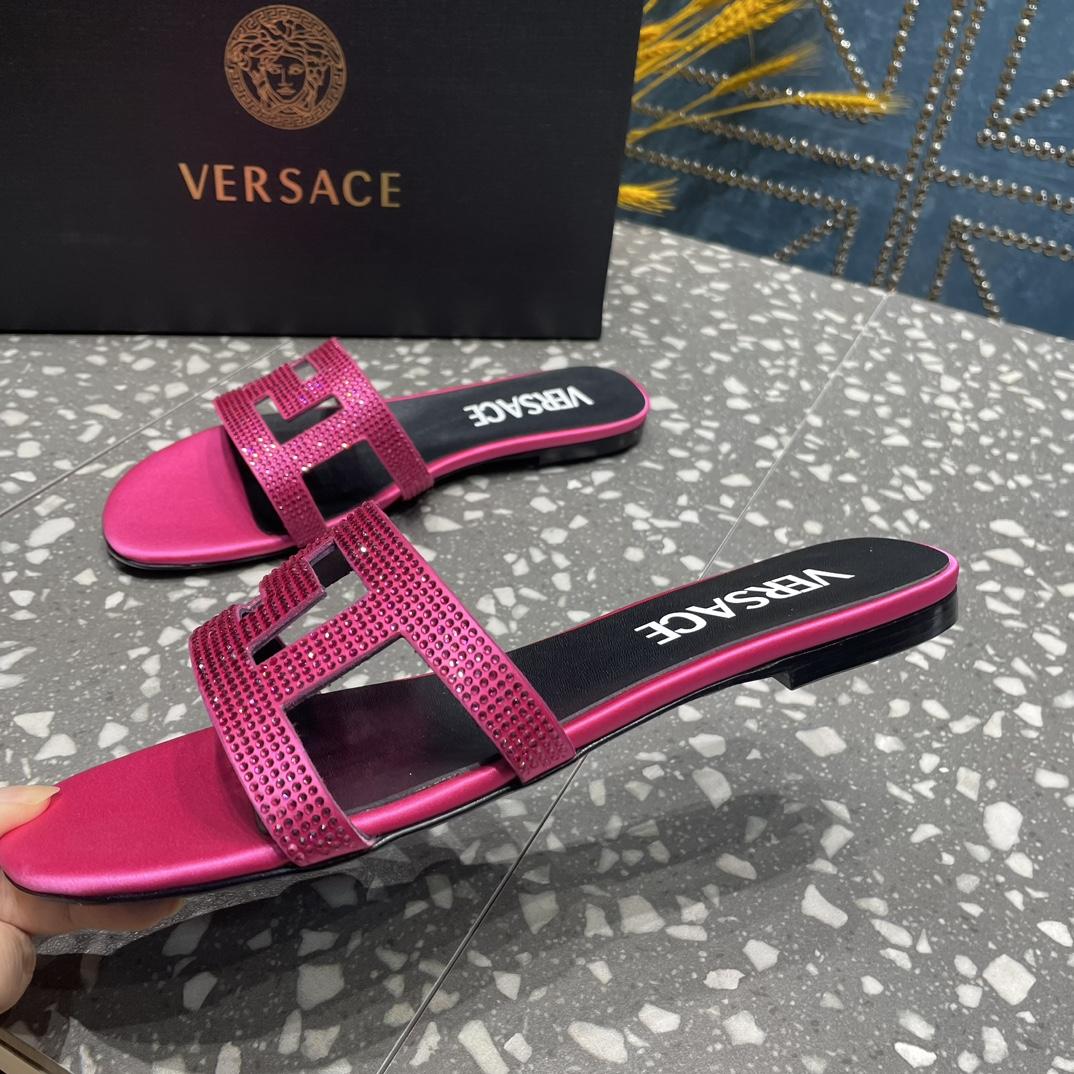 Versace Greca Maze Crystal Flat Sandals - PerfectKickZ