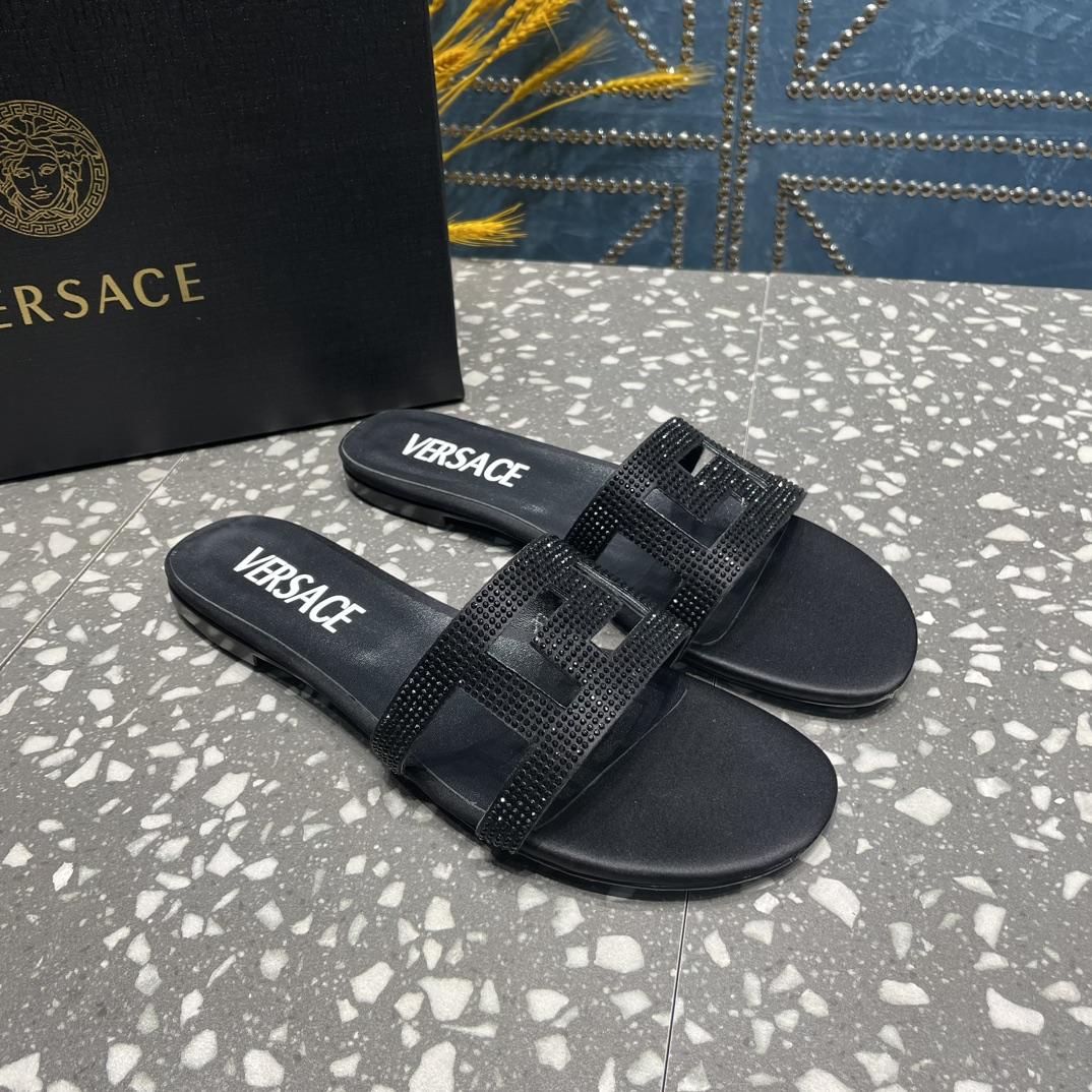 Versace Greca Maze Crystal Flat Sandals - PerfectKickZ
