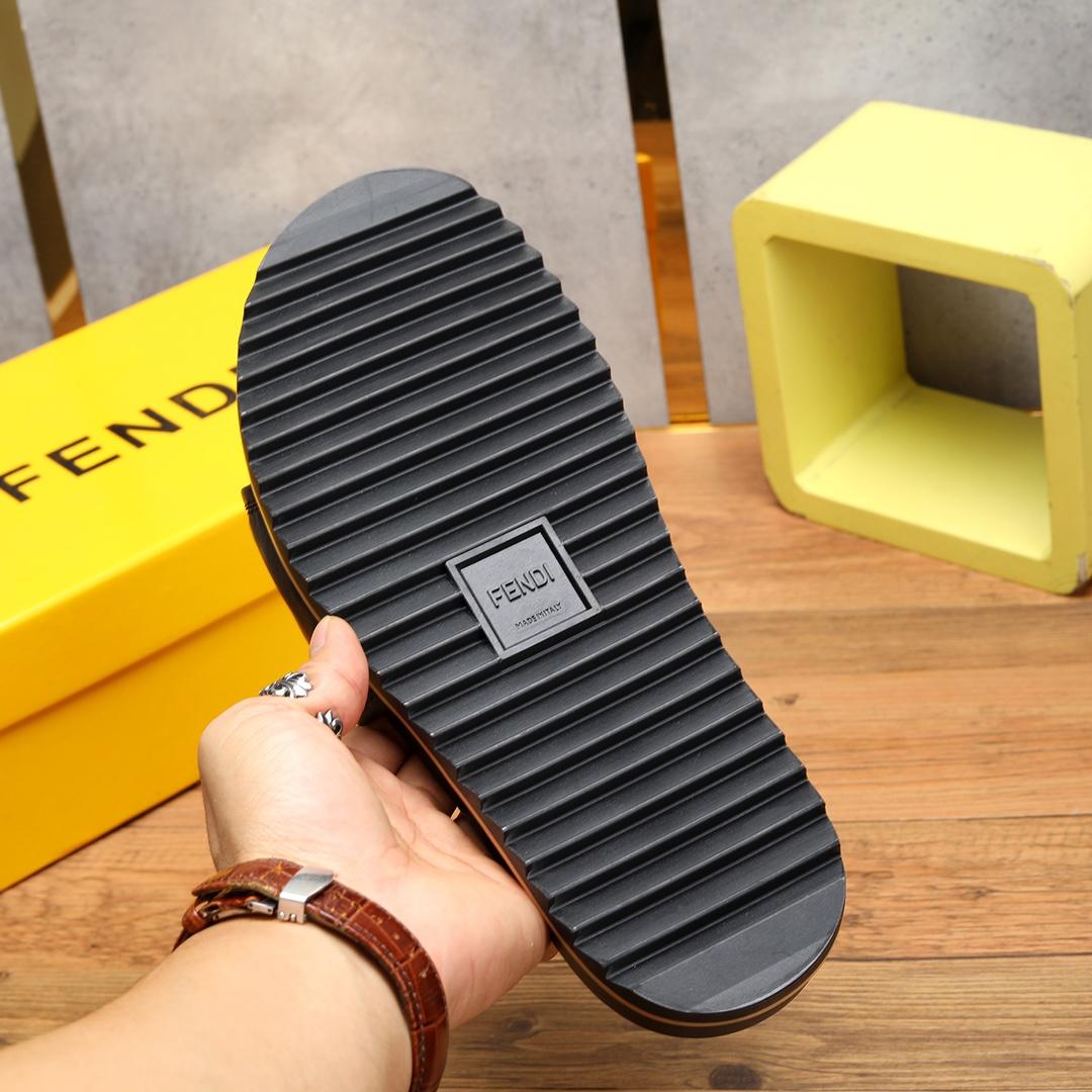 Fendi Black Slides - PerfectKickZ