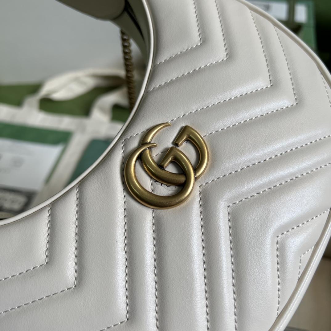 Gucci GG Marmont Half-Moon-Shaped Mini Bag(21.5-11-5cm) - 