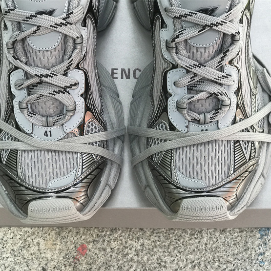 Balenciaga 3XL Worn-Out In Dark Grey - PerfectKickZ