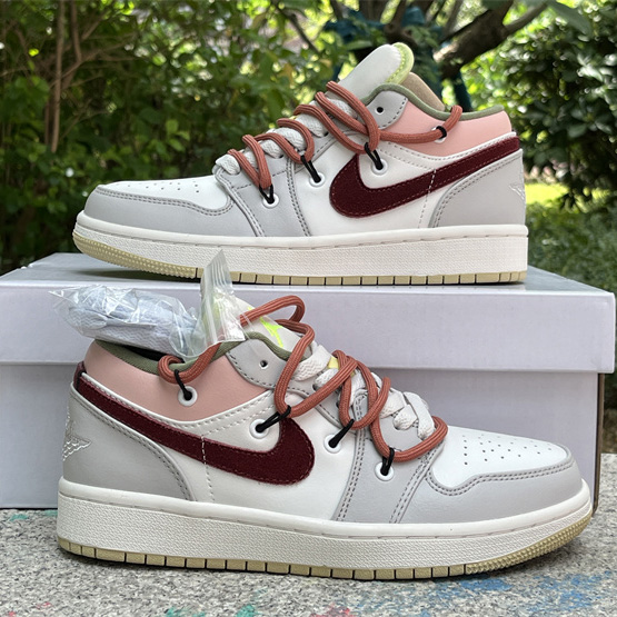 Air Jordan 1 Low Sneaker      FD9906-131  - PerfectKickZ