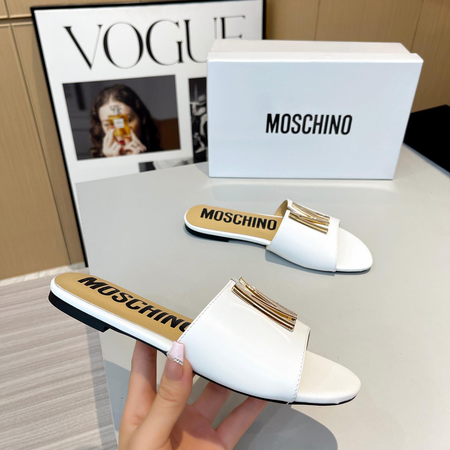 Moschino M Plaque Sandals - PerfectKickZ