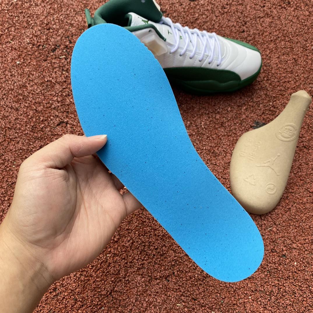 Air Jordan 12 Sneaker    136001-063 - 