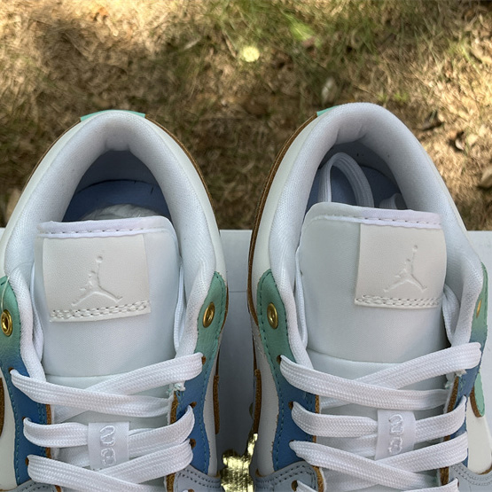 Air Jordan 1 Low SE “Emerald Rise” Sneaker      FN8899-131 - PerfectKickZ