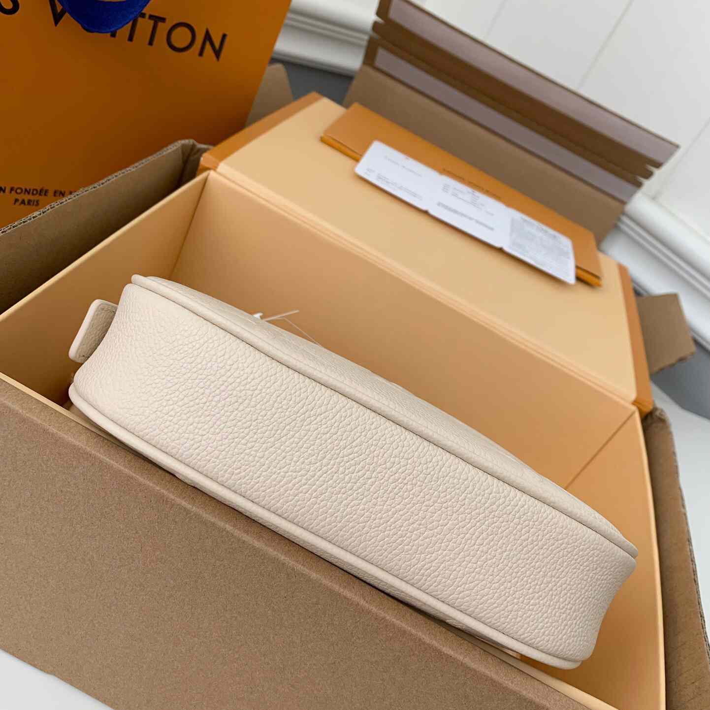 Louis Vuitton Mini Moon Monogram Empreinte (20.5*11*5cm)     M82519 - PerfectKickZ