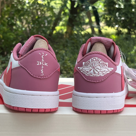 Travis Scott x Air Jordan 1 Low Sneaker      MD7866-227 - PerfectKickZ