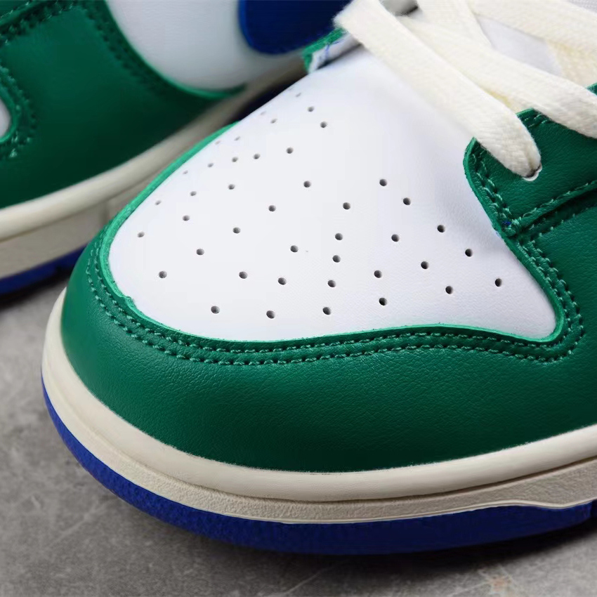 Nike SB Dunk Low Sneaker     FQ6849-141  - PerfectKickZ