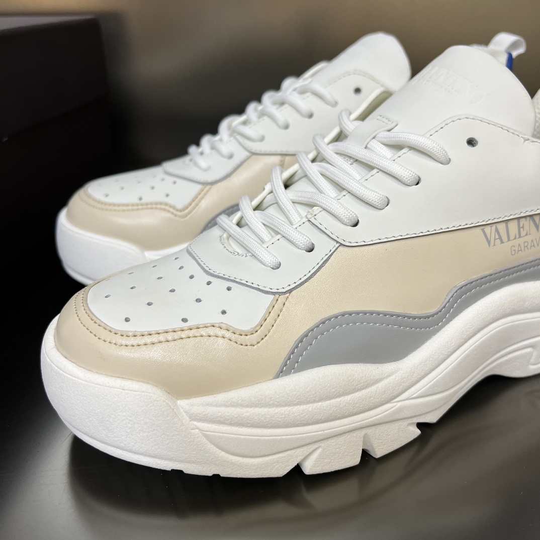 Valenti Garavani Gumboy Sneakers - PerfectKickZ
