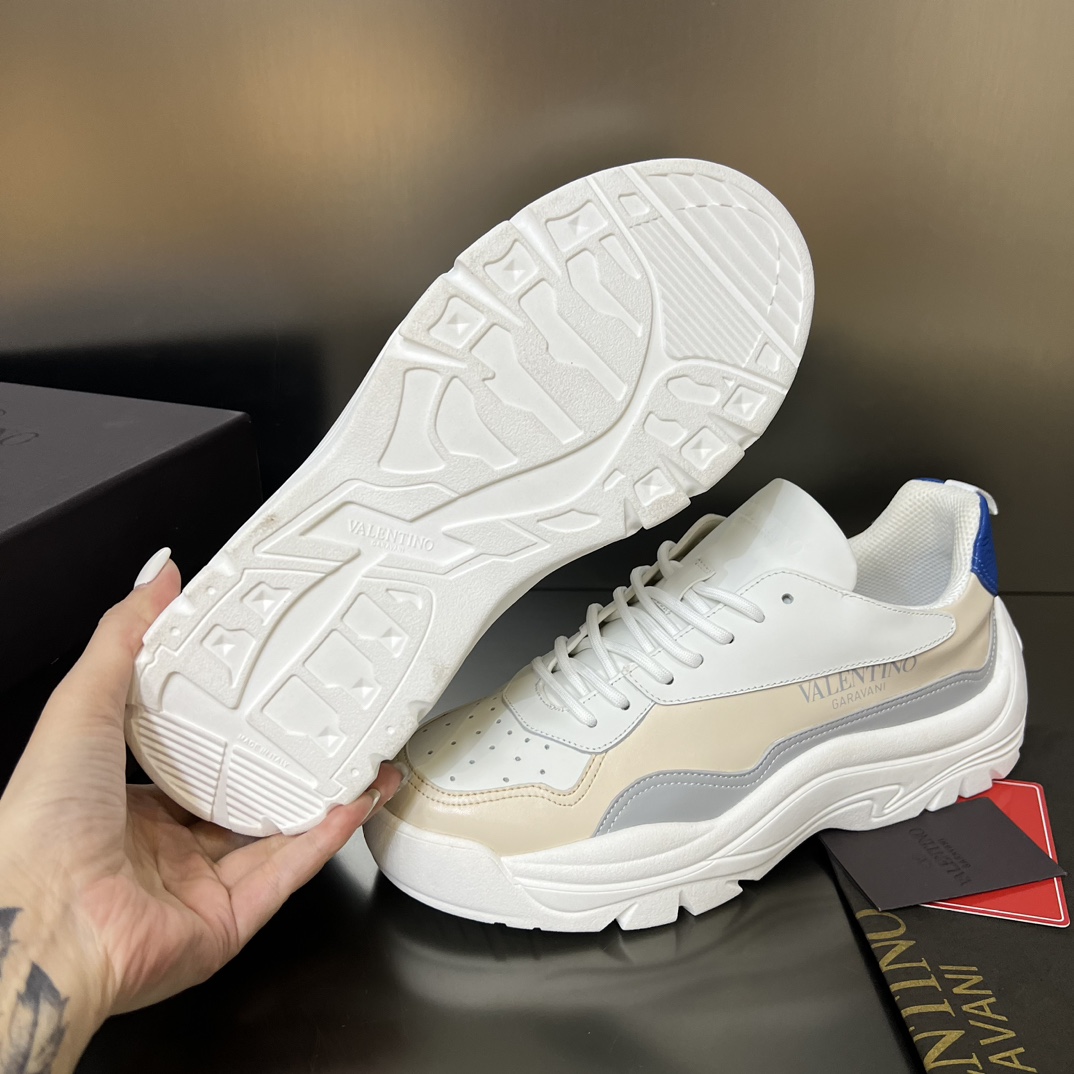 Valenti Garavani Gumboy Sneakers - PerfectKickZ
