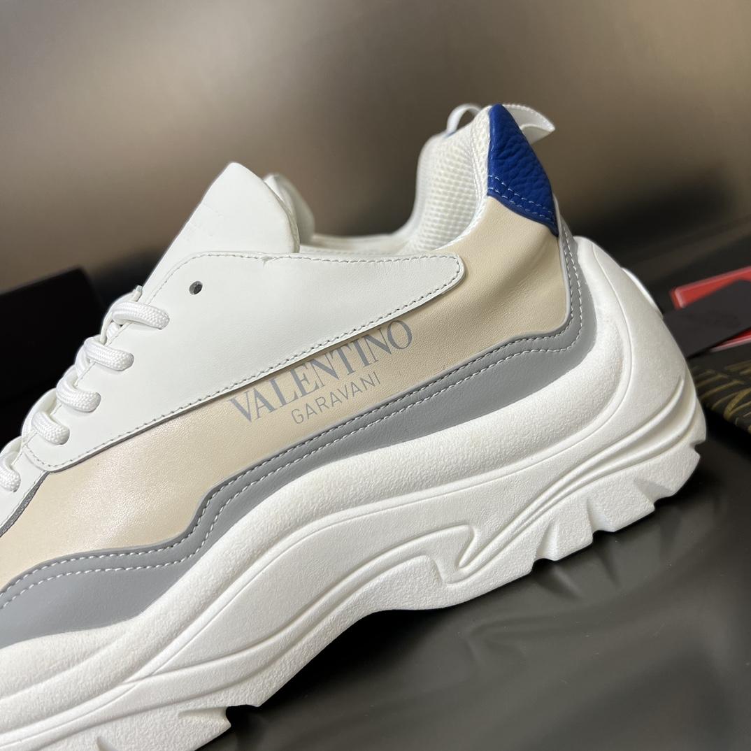 Valenti Garavani Gumboy Sneakers - PerfectKickZ