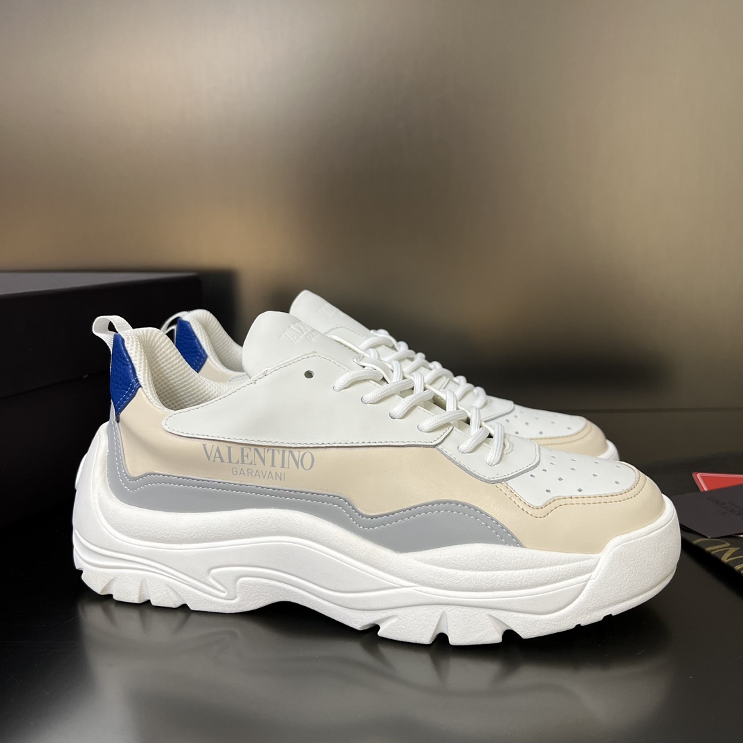 Valenti Garavani Gumboy Sneakers - PerfectKickZ