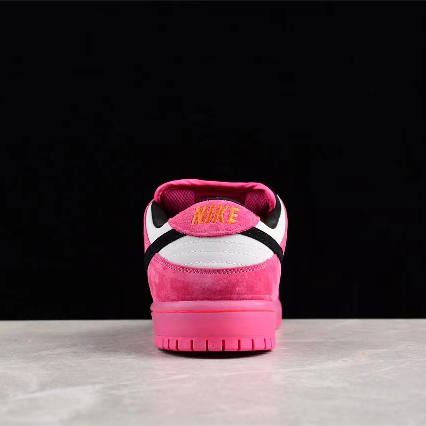 Nike SB Dunk Low Sneakers      FD2631-600 - PerfectKickZ
